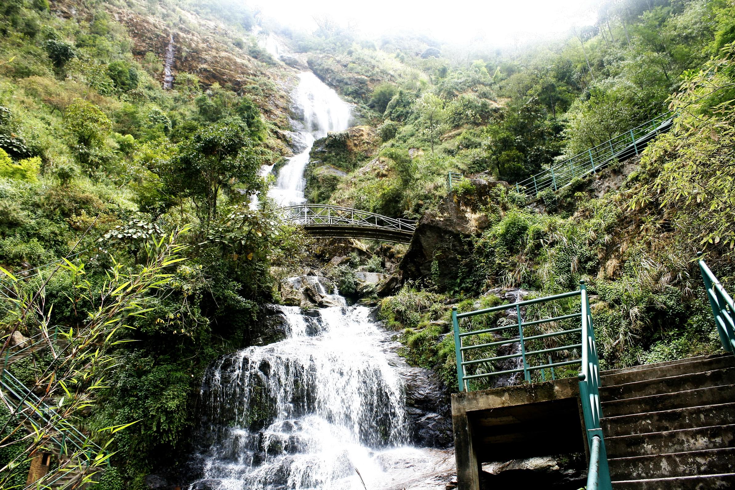 Silver Waterfall