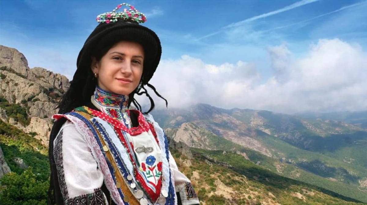 10 Nomadic Communities And Their Fascinating Lives