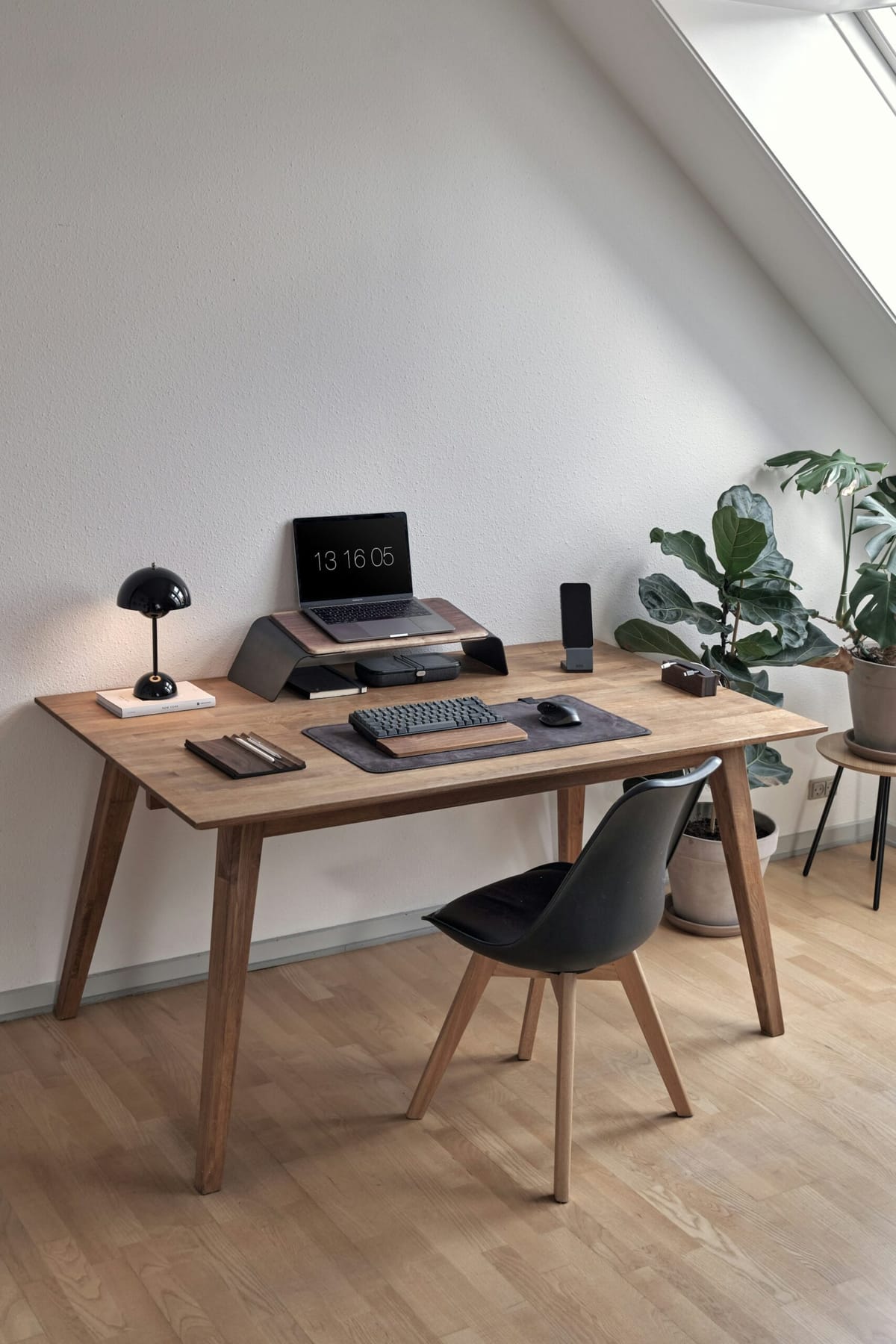 Recharge & Refocus: Mindfulness and Stress Relief for Remote Workers
