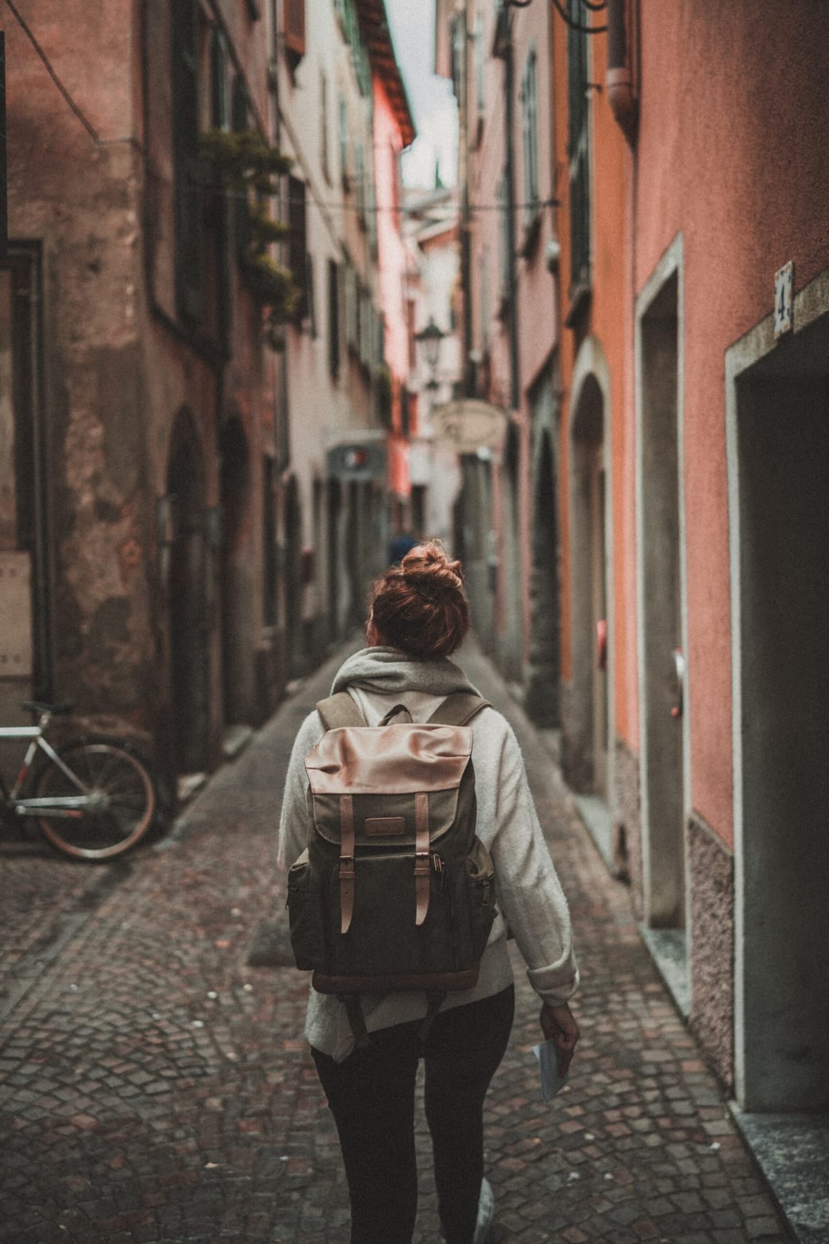 How to Embrace Minimalist Travel with a Nomadic Lifestyle