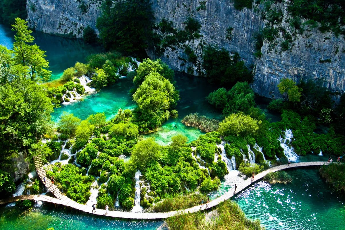 Amazing Places to Experience around the Globe (Part 1)