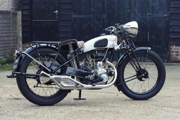 International Rescue: Rebuilding a 1933 Motoconfort