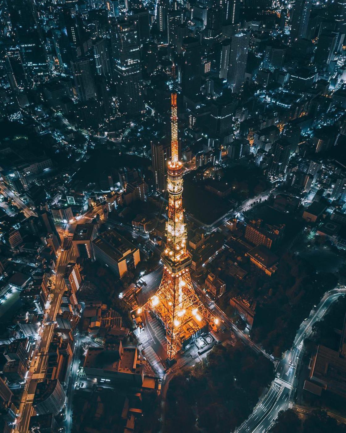 Deepsky – The fascinating urban photographs by Tatsuto Shibata