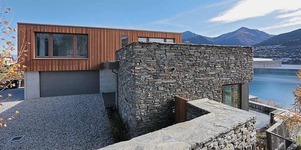 Lake Wakatipu House, Queenstown – New Zealand