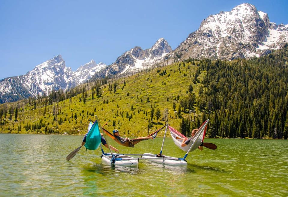 Hammocraft – Turn your paddles and canoes into floating hammocks